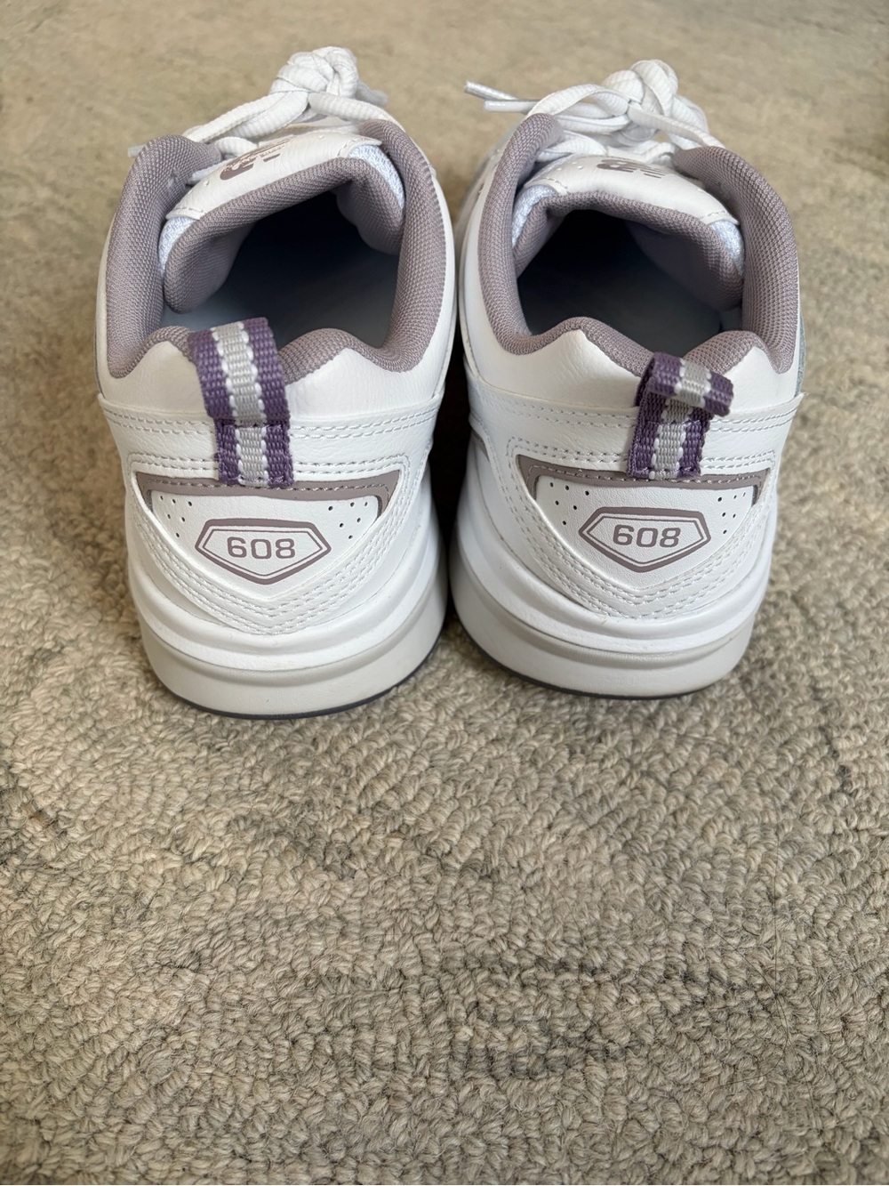 New Balance 608 White Purple Walking Sneakers Wide Comfort Shoes Women’s 8 - Picture 9 of 13